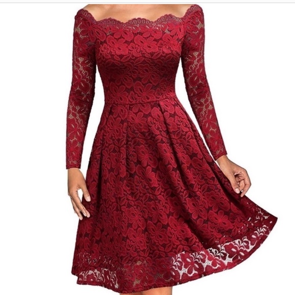 Miusol Off Shoulder Red Long Sleeve Lace Dress - Picture 4 of 4